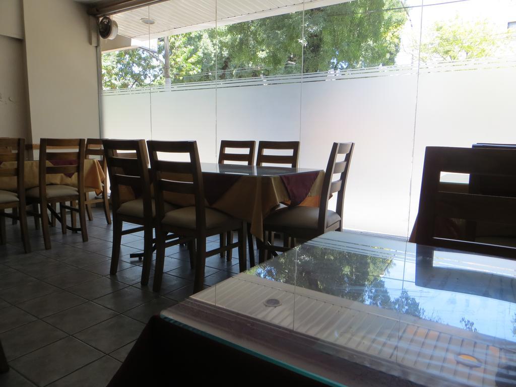 Hotel Margal Mendoza Exterior photo